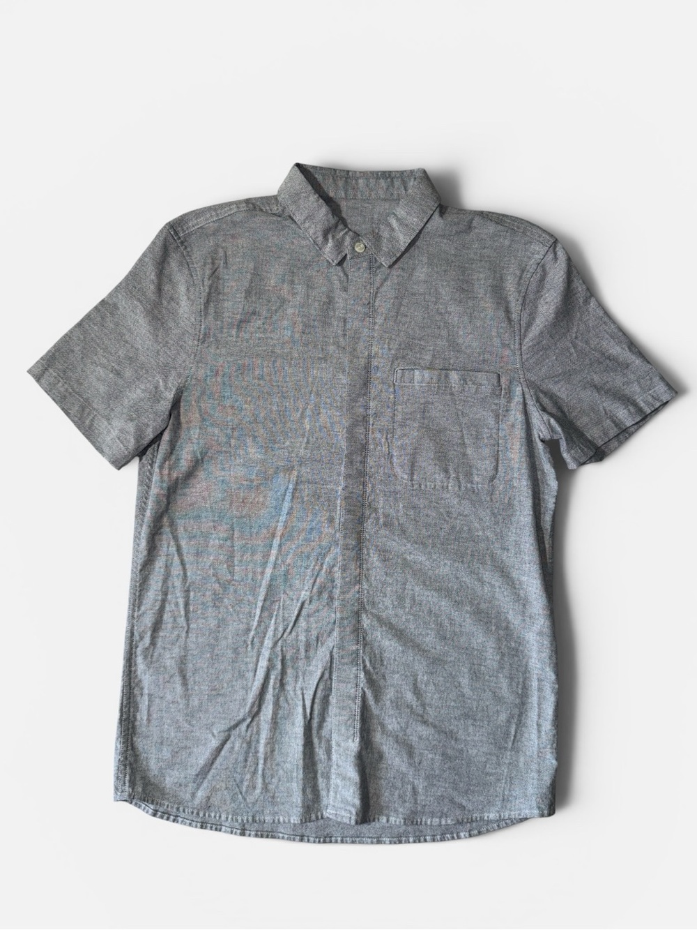 Lululemon mens S Small blue solid short sleeve button up shirt EUC